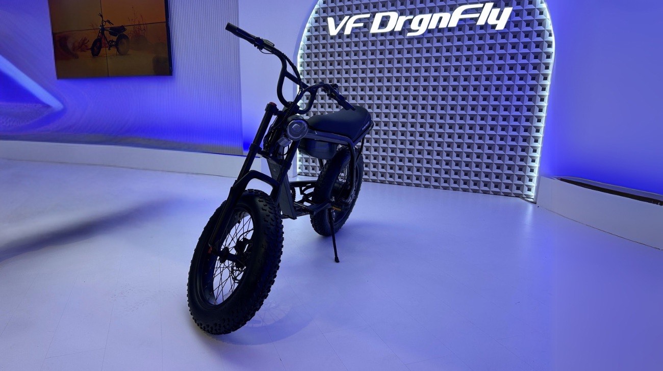 1737183558-vinfast Electric Cycle Launched At Bharat Mobility